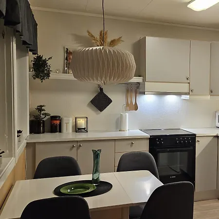Norwegian 2 Bedroom With Free Parking Tromsdalen