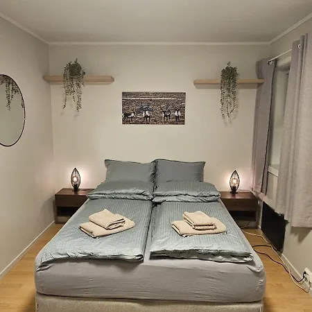 Norwegian 2 Bedroom With Free Parking * Tromsdalen